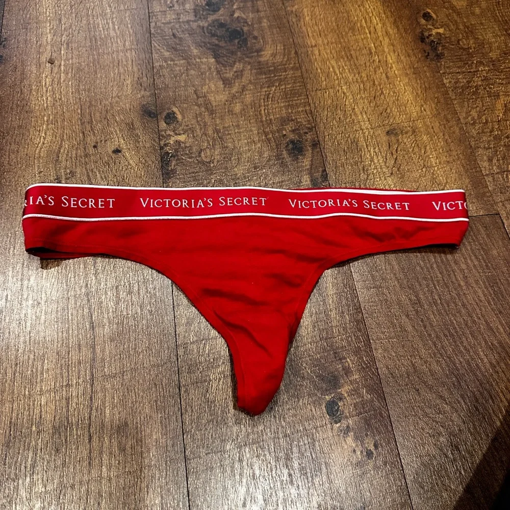 Victoria's Secret Bundle - Picture 7 of 11